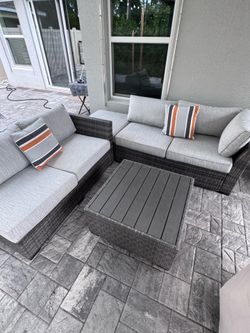 Patio furniture set