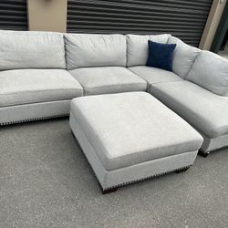 Sectional Couch 
