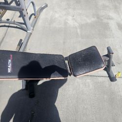 Pull Up Plus Bench Station