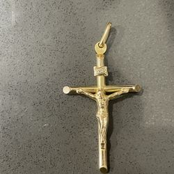 14 Kt Cross Solid Gold