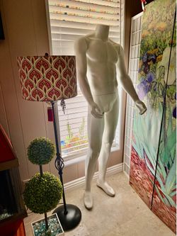 Mannequin full size
