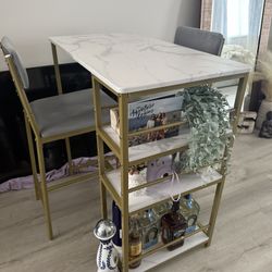 Dinning Table With 2 Chairs