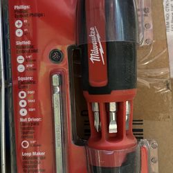 Milwaukee Ratcheting Bit Driver