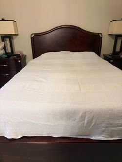 Elegant Dark Cherry Bedroom Set