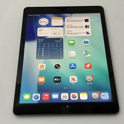 Apple iPad 8th Gen Black A2270 32GB Tablet 10.2” iOS 18 w/ Charger - $150