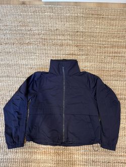 Lululemon Jacket (Size M)