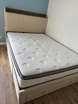 Full Size Bed