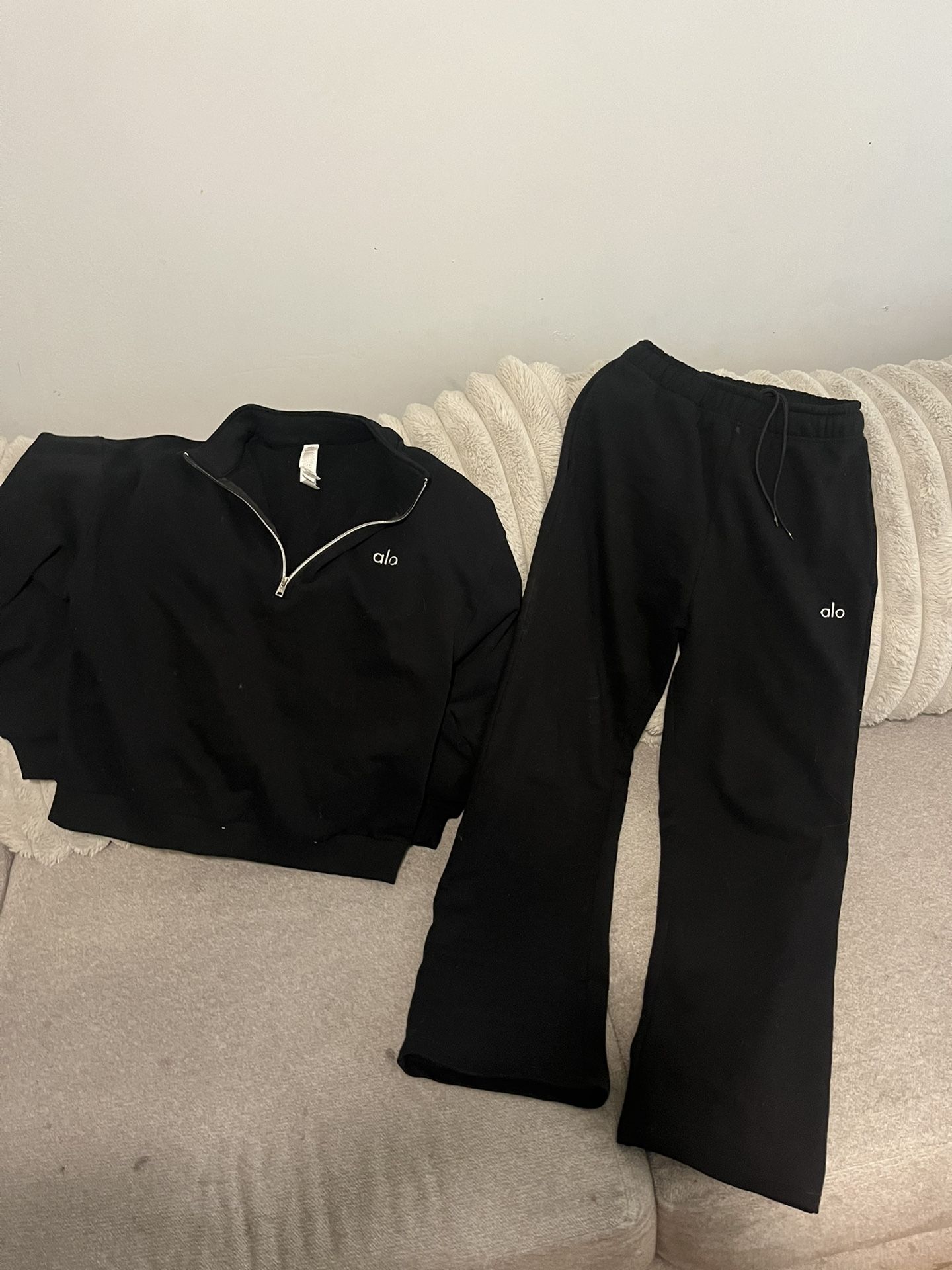 Men’s Alo Set Brand New Size S