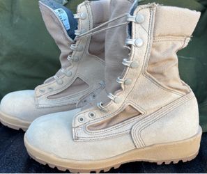 Military surplus Wellco FR boots, new, men’s size 8