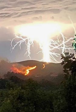 NATURE'S THUNDER PICTURE