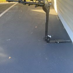 Thule 4 Bike Car Attachment 