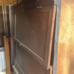 FREE CABINET FOR PICKUP