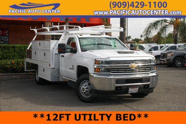 2017 Chevrolet Silverado 3500HD Chassis