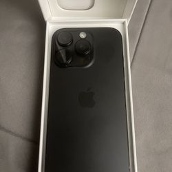 iPhone 16 pro 128gb At&T 