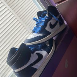 Jordan 1 Retro Midnight Navy/black