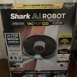 SHARK AI ROBOT VACUUM & MOP
