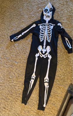 Skeleton costume