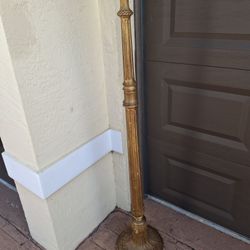 Antique Italian Baroque Carved Giltwood Floor Lamp. Some damages. 