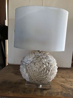 Safavieh Shell Lamps