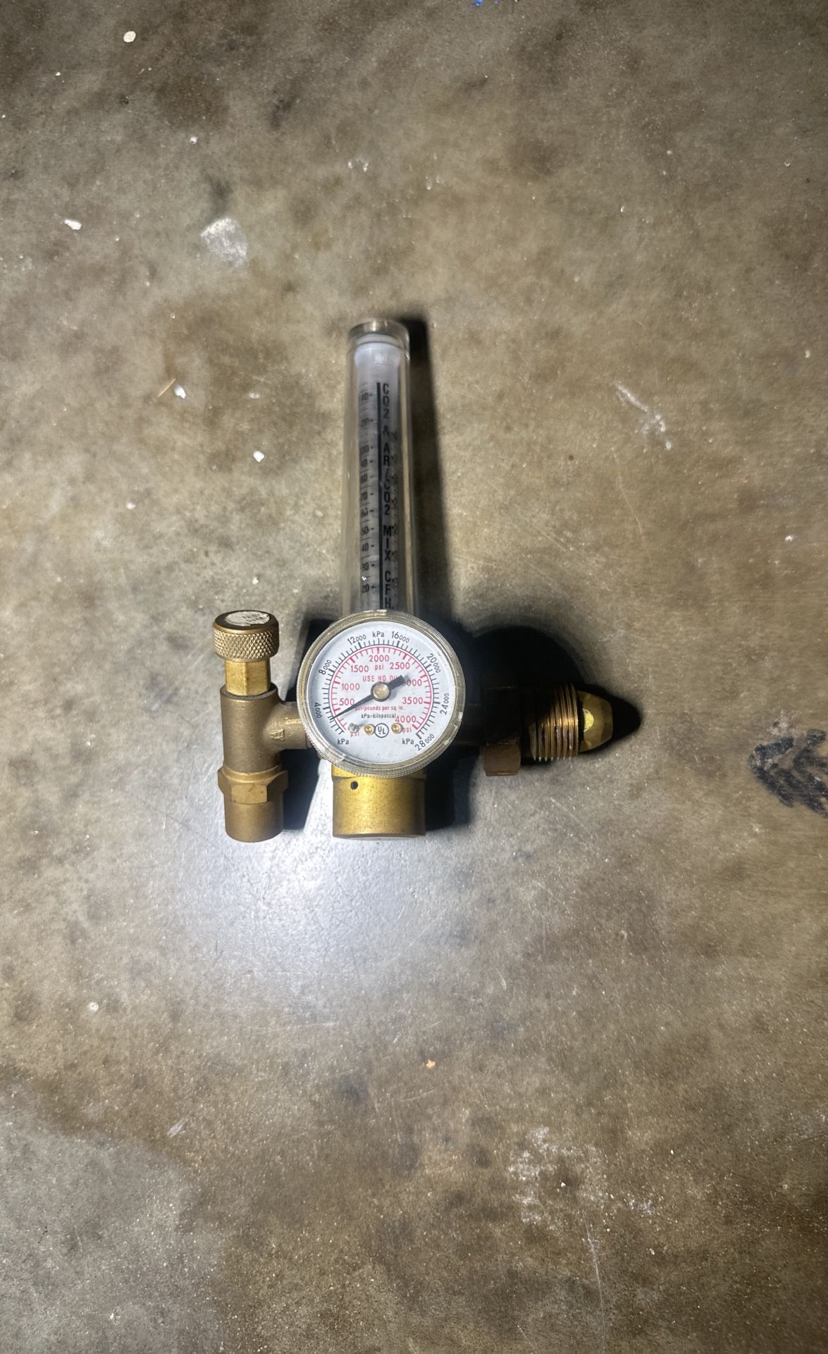 Radnor Argon Regulator