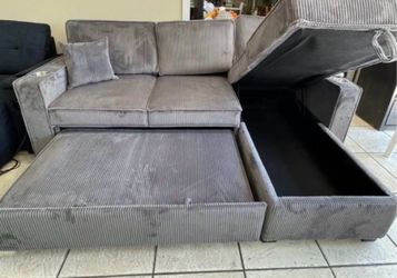New gray sleeper sectional couch / free dleivery