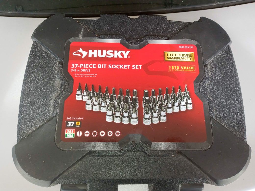 3/8 Husky 37pcs Bit Socket Set. Brand New. $25. Pickup In Evergreen Park.