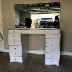 Vanity 
