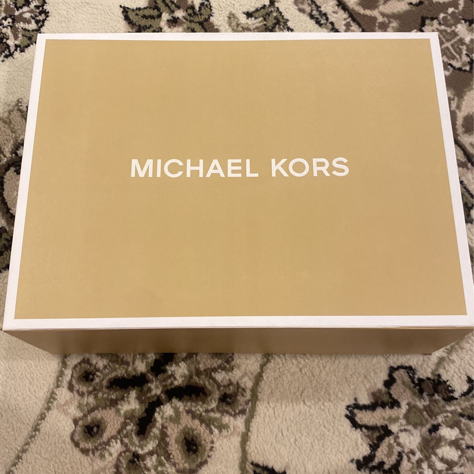 MICHAEL KORS
