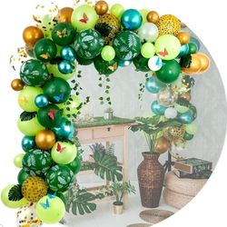 Jungle Balloon Garland