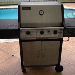 3-Burner Barbecue Grill BBQ