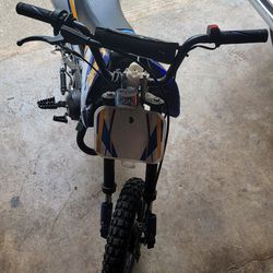 70cc Dirt Bike 