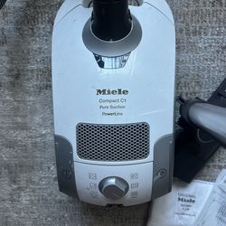 Vacuum cleaner