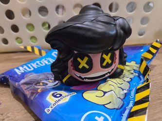 Murder Drones Cyn Squishme Figure Stim Toy