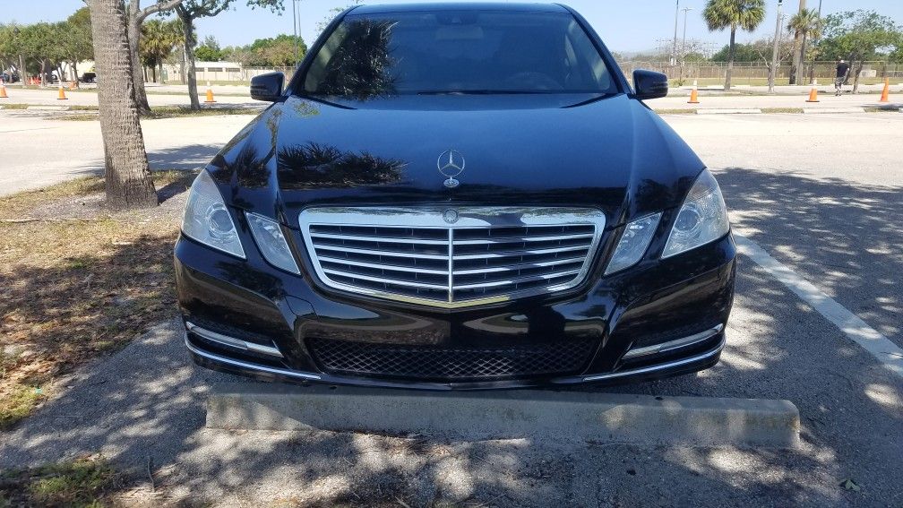 2012 Mercedes-Benz E-Class
