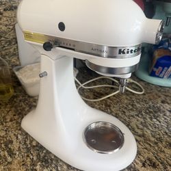 Kitchen aid artisan mixer