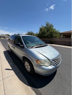 2006 Chrysler Town & Country