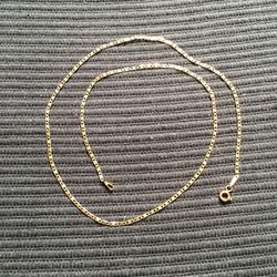 14k Tri Color Gold Chain 18” / 2.3 g Weight