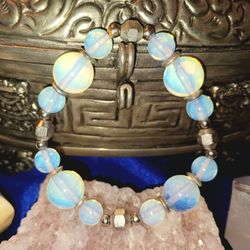 Bracelet white moonstone Size small