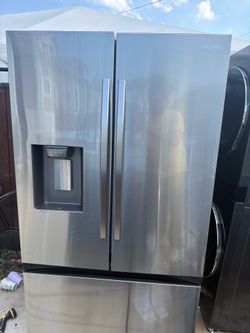 Samsung refrigerator