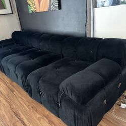 Modern 104” Black Upholstered Sofa – Like New, Luxe Style