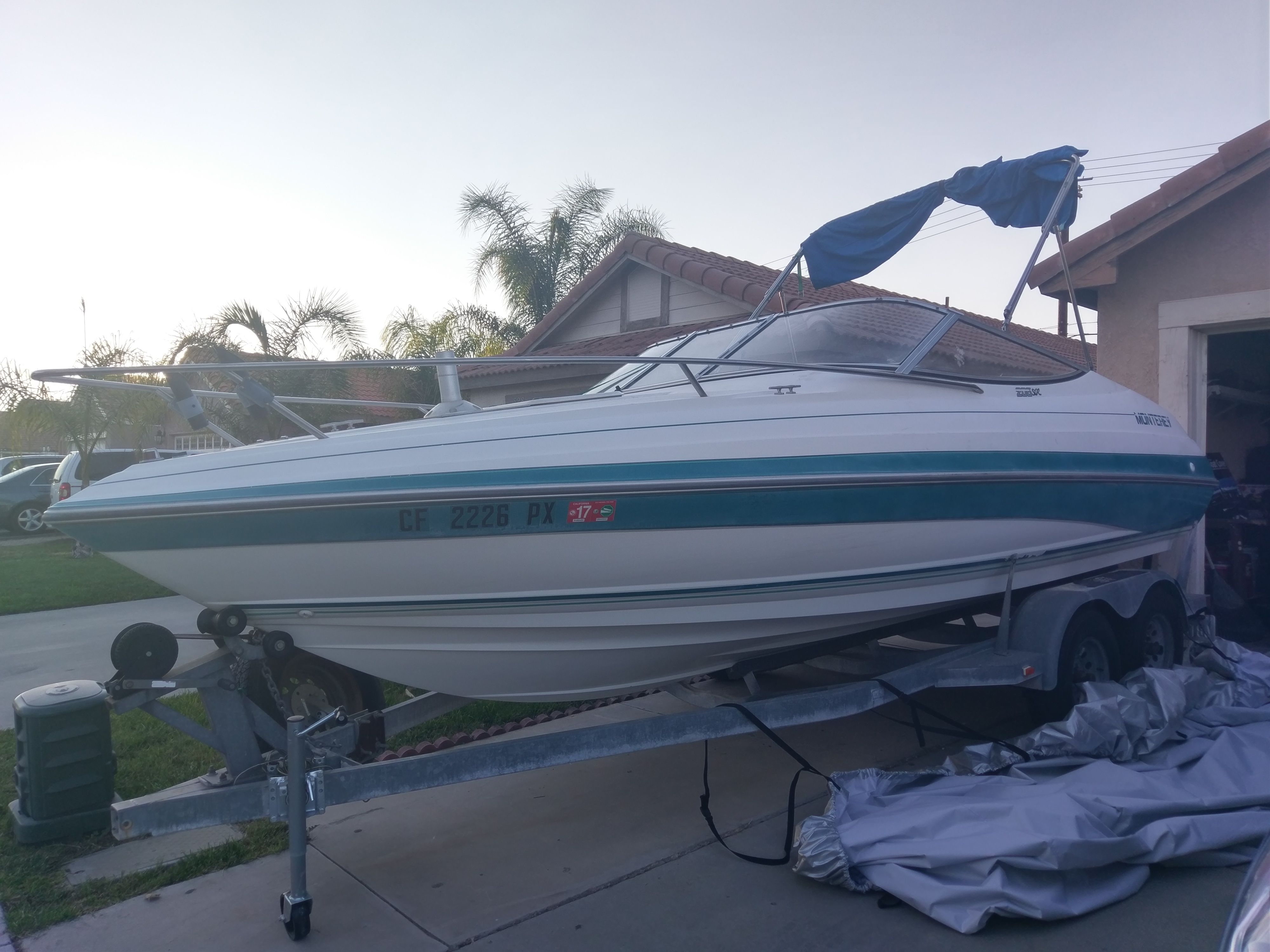 1993 Monterey 206 scr boat