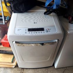 Dryer In Good Condition Work Perfectly Fine 