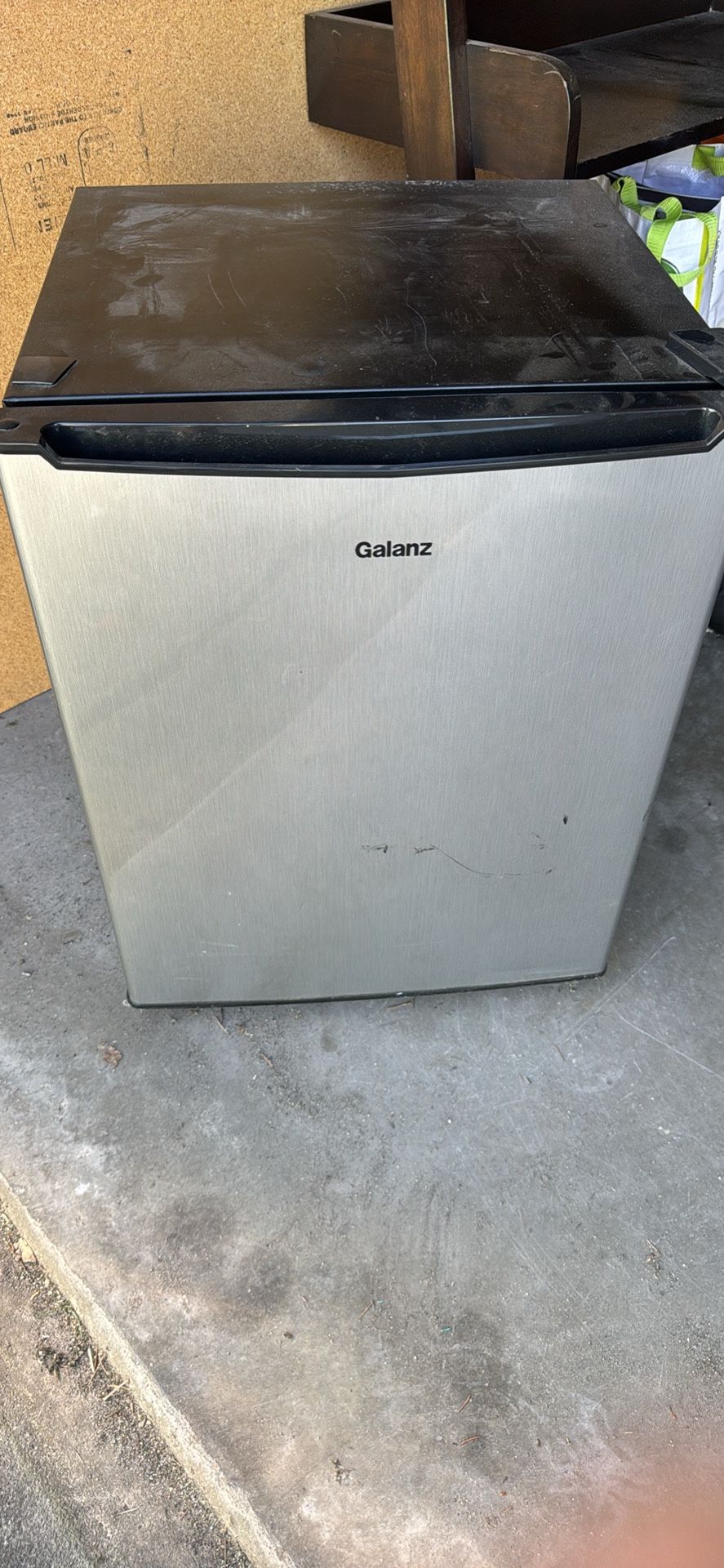 Mini Fridge