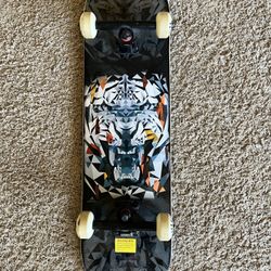 Playshion 31"x8" Complete Skateboard 
