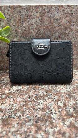 New Coach wallet for sale...