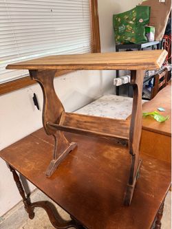 Solid wood magazine rack/end table