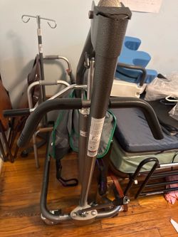 Drive Medical Hydraulic Patient Lift (Hoyer Lift) with Sling