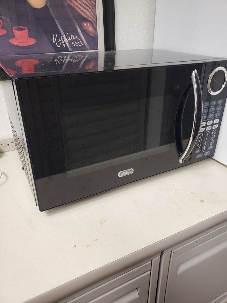 Microwave