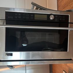 GE monogram built-in microwave