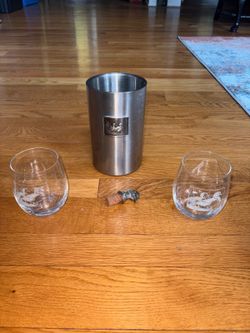 Ducks Unlimited Wine Set Stainless Chiller Cooler 2Stemless Glasses Duck Stopper